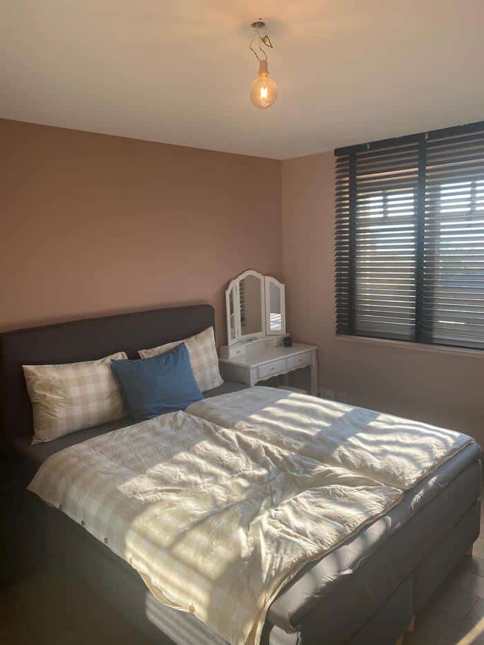 Mise en couleur de murs par Madéco Peinture à Fribourg