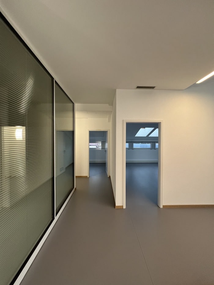 Peinture intérieure réalisée par Madéco Peinture dans le canton de Fribourg