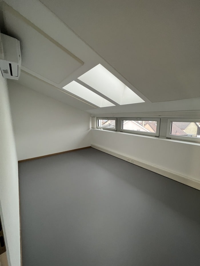 Peinture intérieure réalisée par Madéco Peinture dans le canton de Fribourg