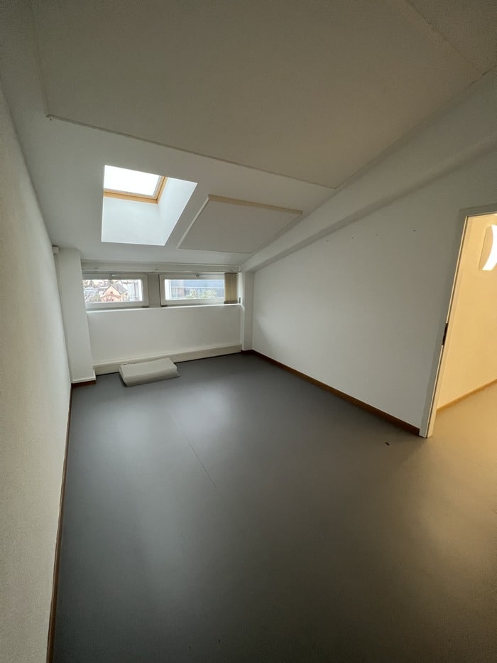 Peinture intérieure réalisée par Madéco Peinture dans le canton de Fribourg