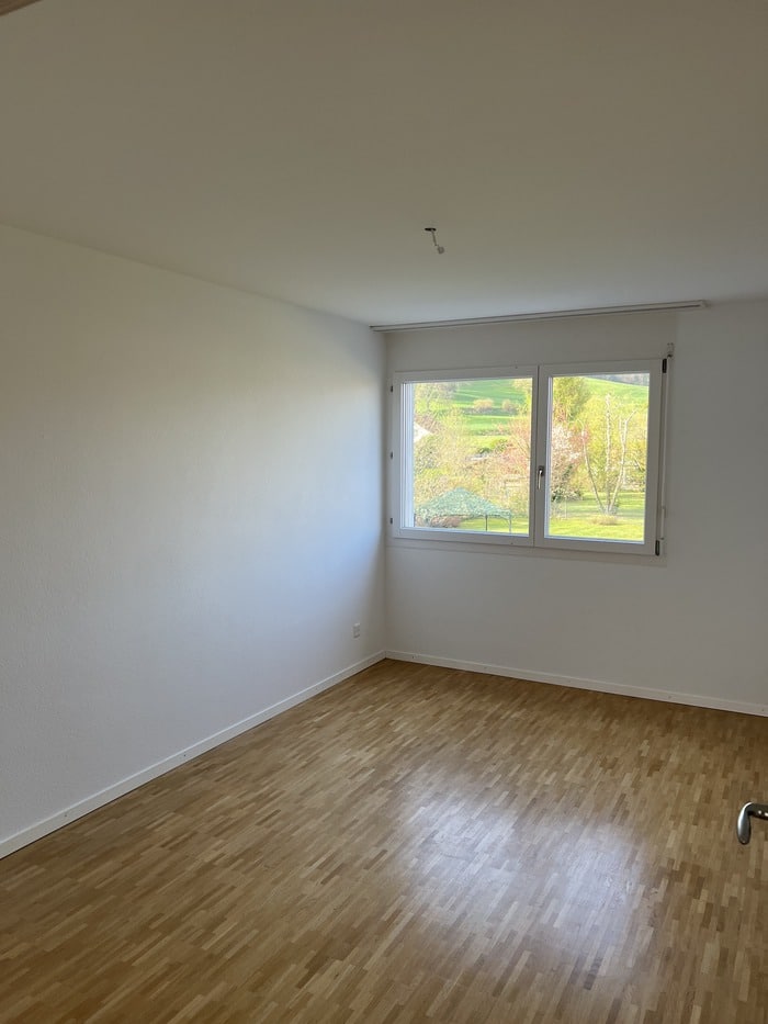 Peinture intérieure réalisée par Madéco Peinture dans le canton de Fribourg