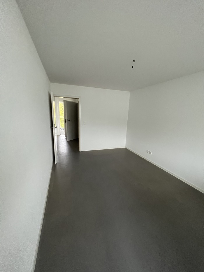 Peinture intérieure réalisée par Madéco Peinture dans le canton de Fribourg